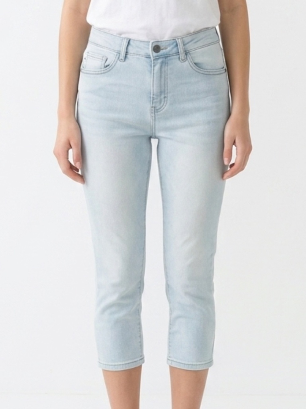 Judy Blue • Skinny Fit Capri Jeans Light Wash Stretch Women’s 9/29 - Picture 1 of 6